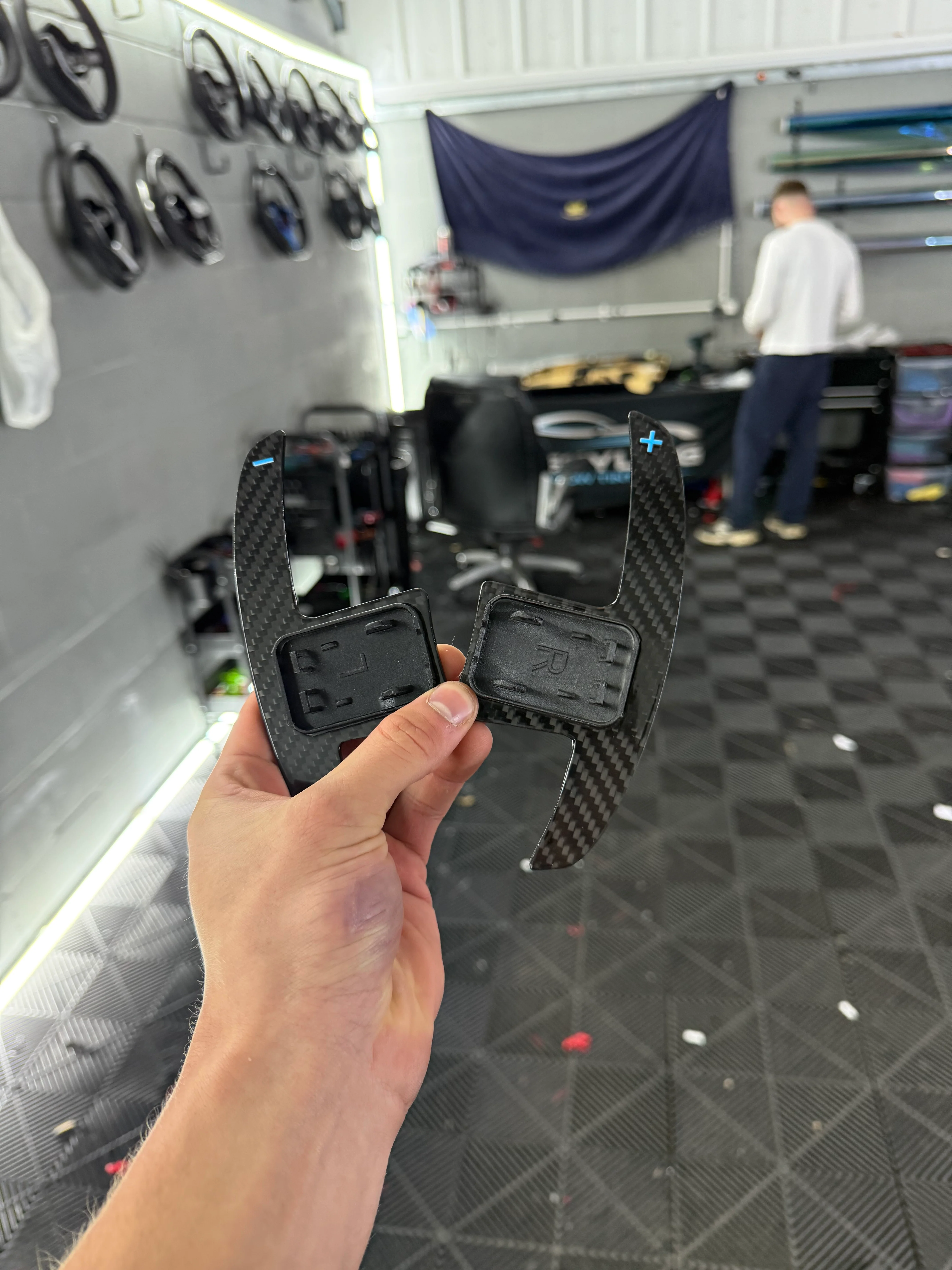 BMW G-Series Carbon Fibre LED Steering Wheel - Image 2