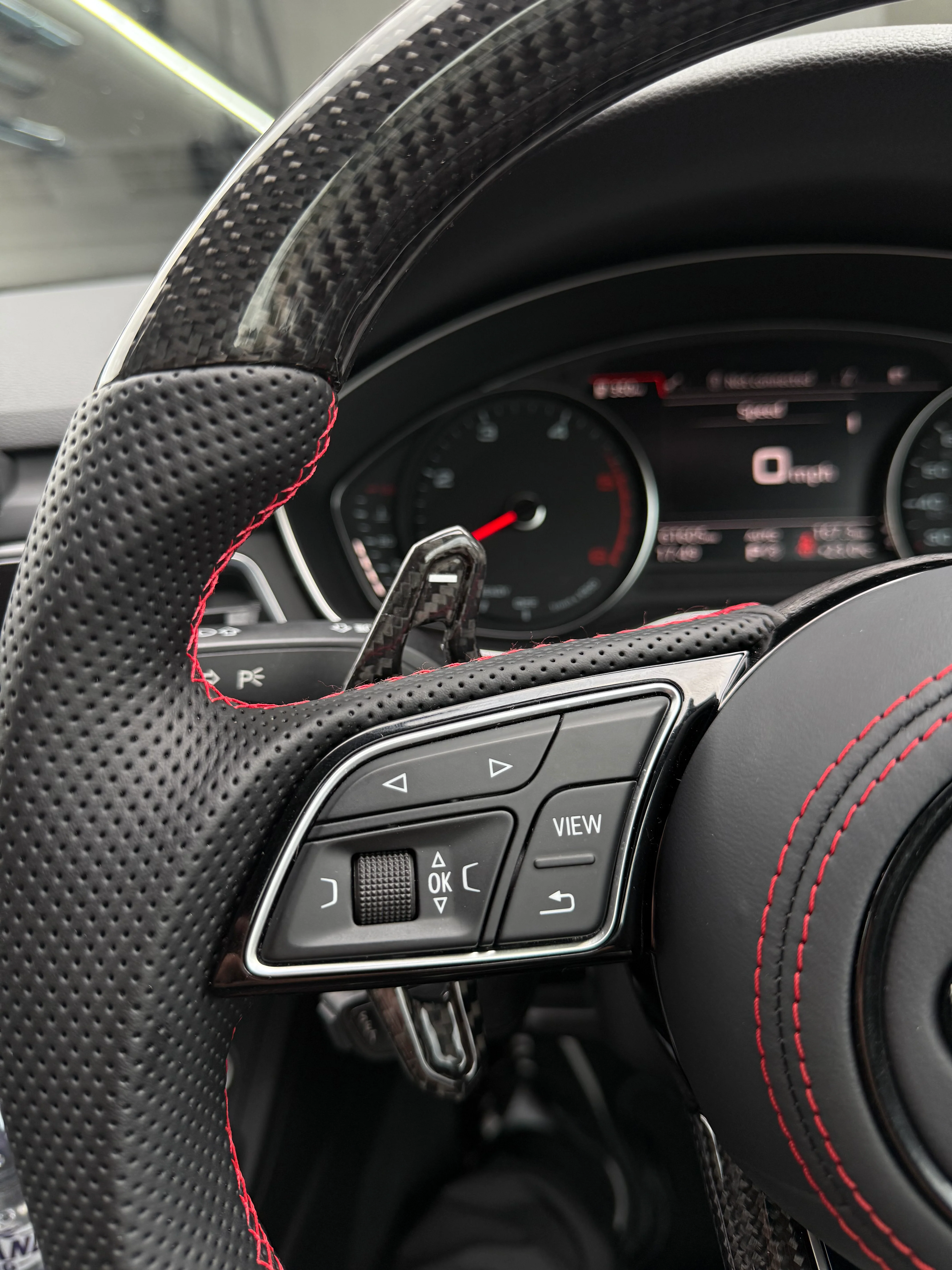 Audi Carbon Fibre Custom Steering Wheel - Image 2